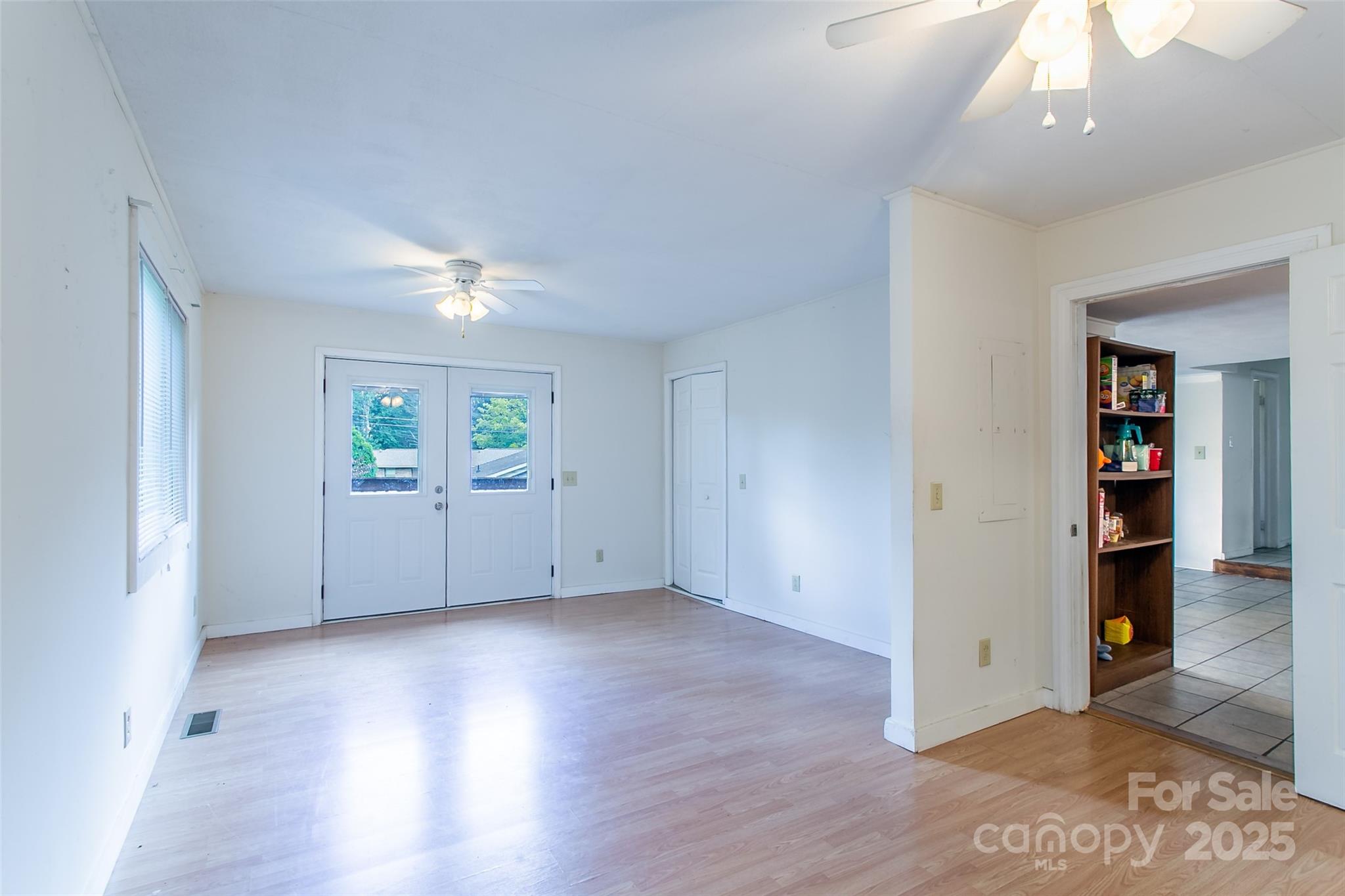 27 Curlee Street Brevard NC 28712