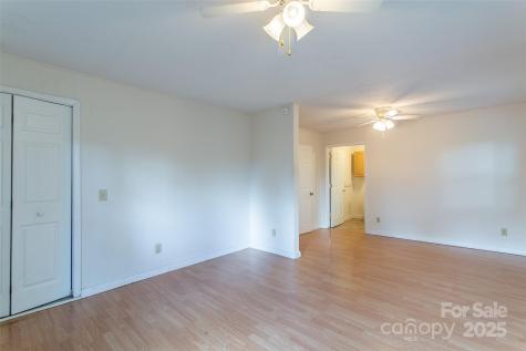 27 Curlee Street Brevard NC 28712