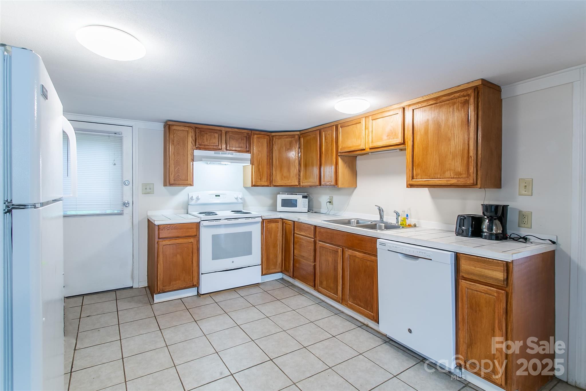 27 Curlee Street Brevard NC 28712