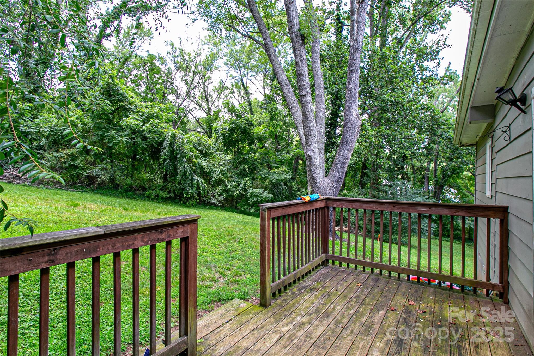 27 Curlee Street Brevard NC 28712
