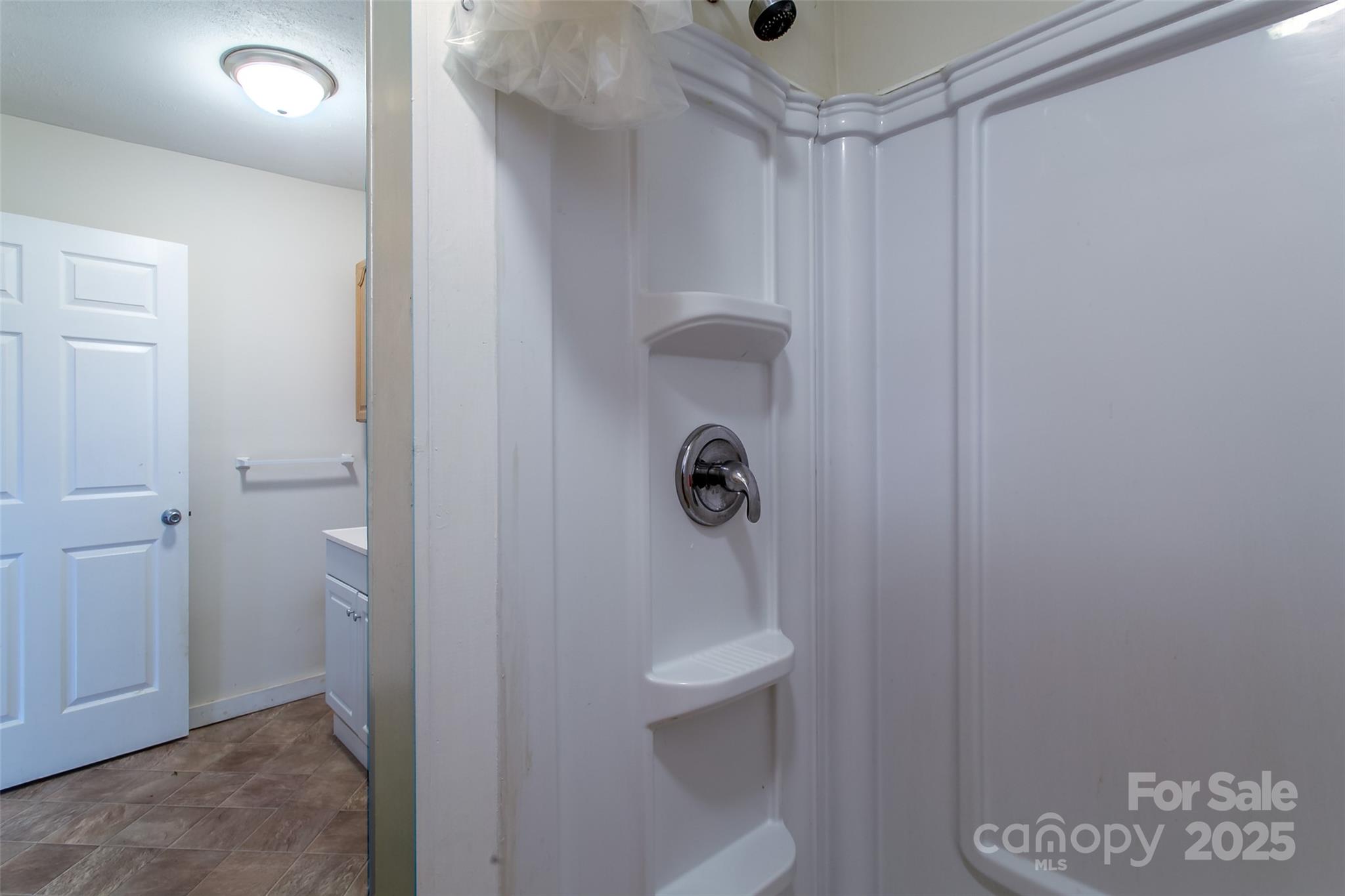 27 Curlee Street Brevard NC 28712