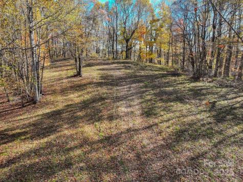 2626 Dendy Orchard Road Highlands NC 28741