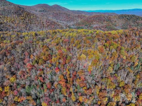 2626 Dendy Orchard Road Highlands NC 28741