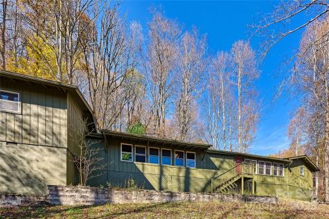 2626 Dendy Orchard Road Highlands NC 28741