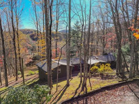 2626 Dendy Orchard Road Highlands NC 28741