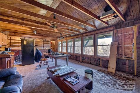 2626 Dendy Orchard Road Highlands NC 28741