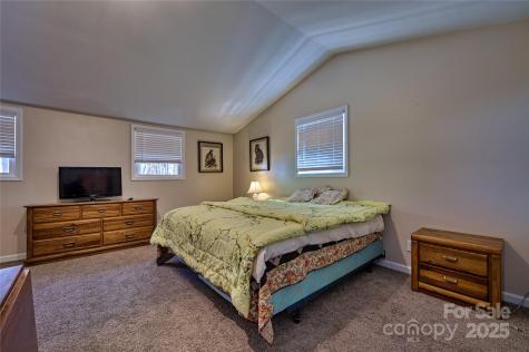 2626 Dendy Orchard Road Highlands NC 28741
