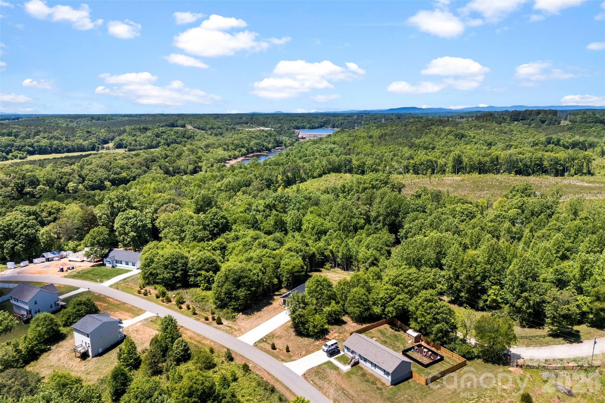 128 Slate Drive Statesville NC 28625