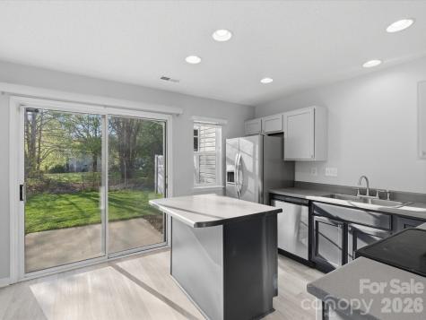2940 Mayer House Court Charlotte NC 28214
