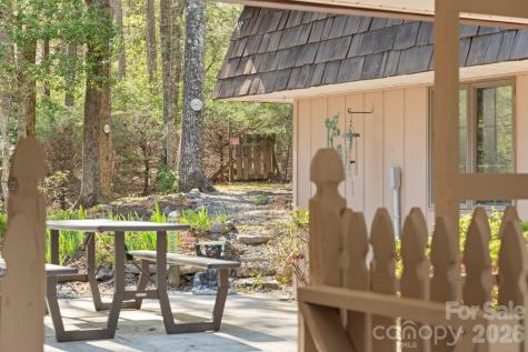 363 S Sequoyah Lane Brevard NC 28712