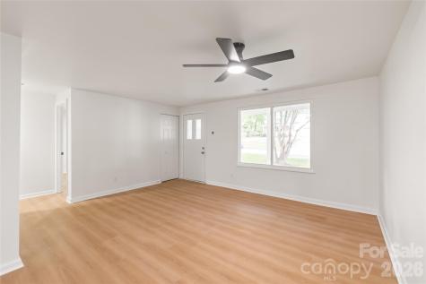 8412 Strider Drive Charlotte NC 28212