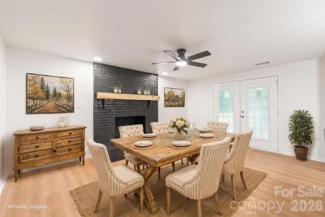 8412 Strider Drive Charlotte NC 28212