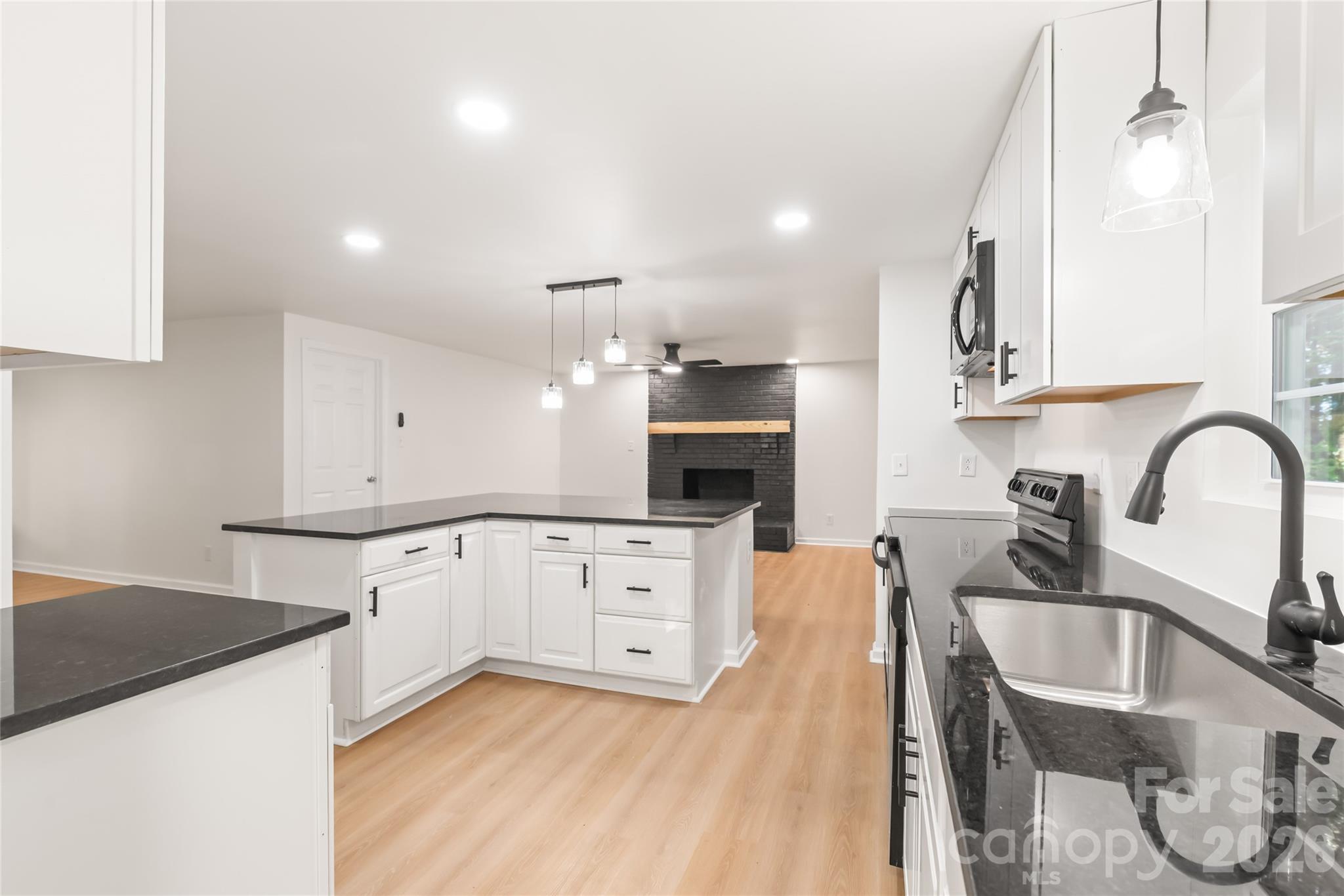 8412 Strider Drive Charlotte NC 28212