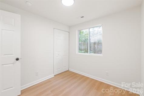 8412 Strider Drive Charlotte NC 28212