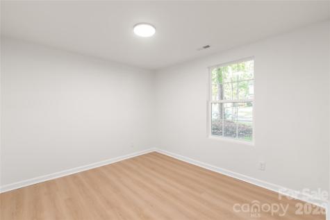 8412 Strider Drive Charlotte NC 28212