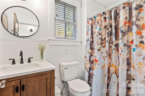 83 Arlington Street Asheville NC 28801