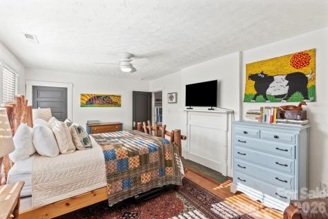 83 Arlington Street Asheville NC 28801