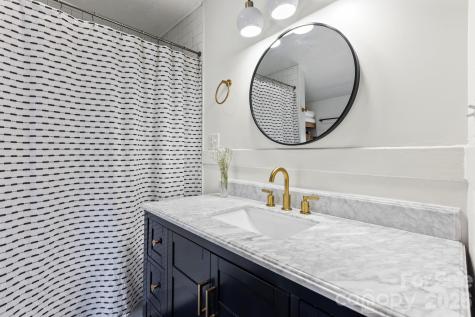 83 Arlington Street Asheville NC 28801