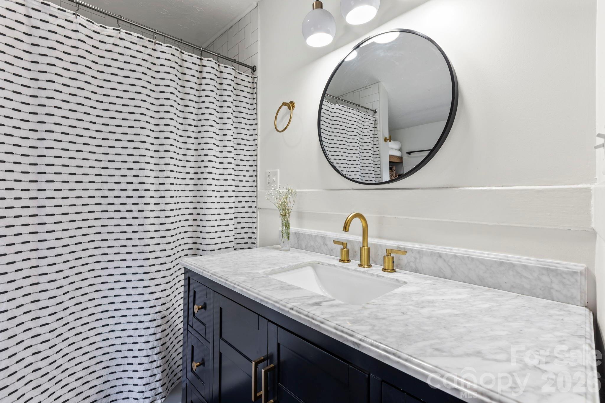 83 Arlington Street Asheville NC 28801