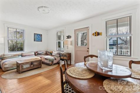 83 Arlington Street Asheville NC 28801