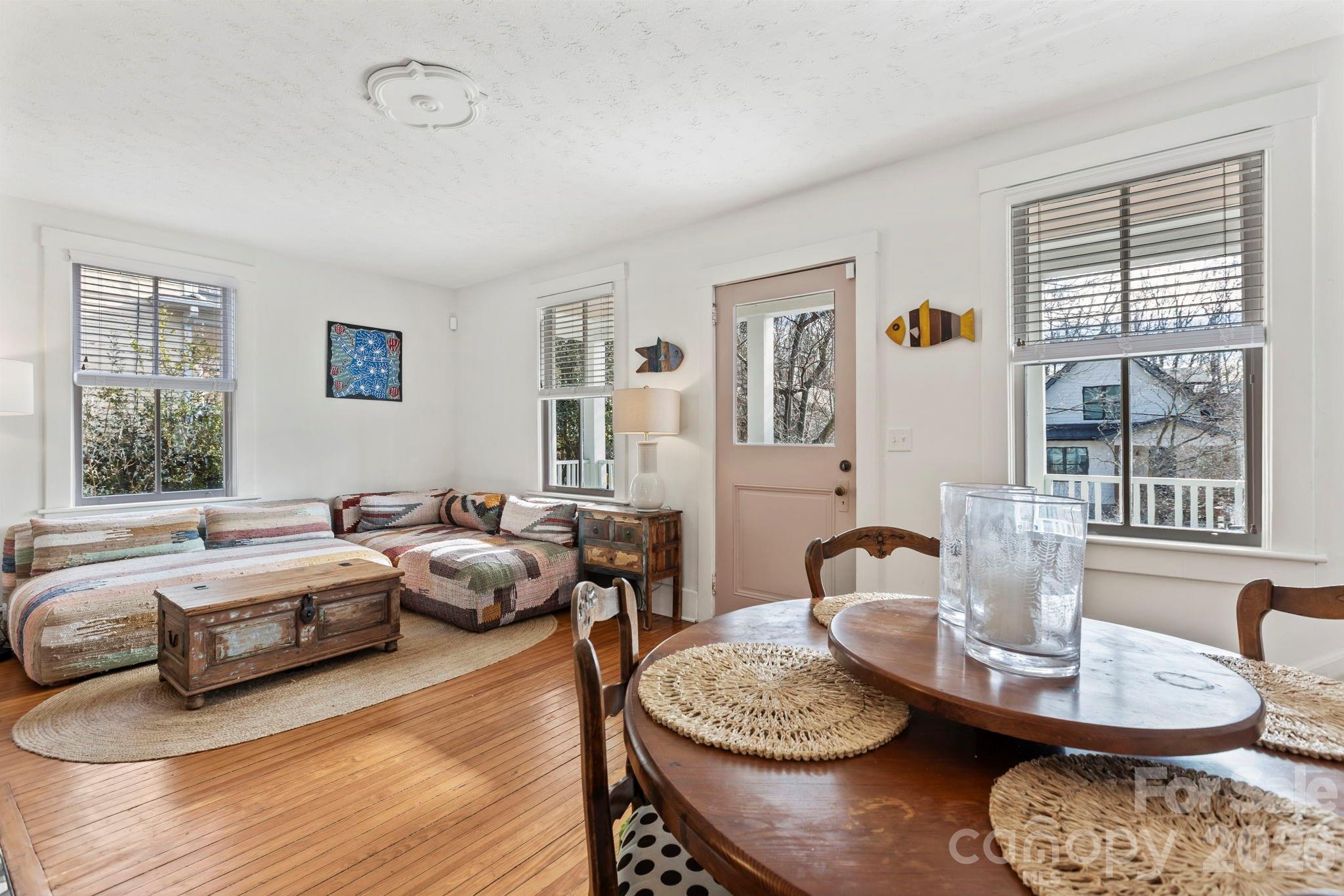 83 Arlington Street Asheville NC 28801