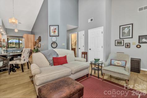 103 Cimarron Drive Asheville NC 28803