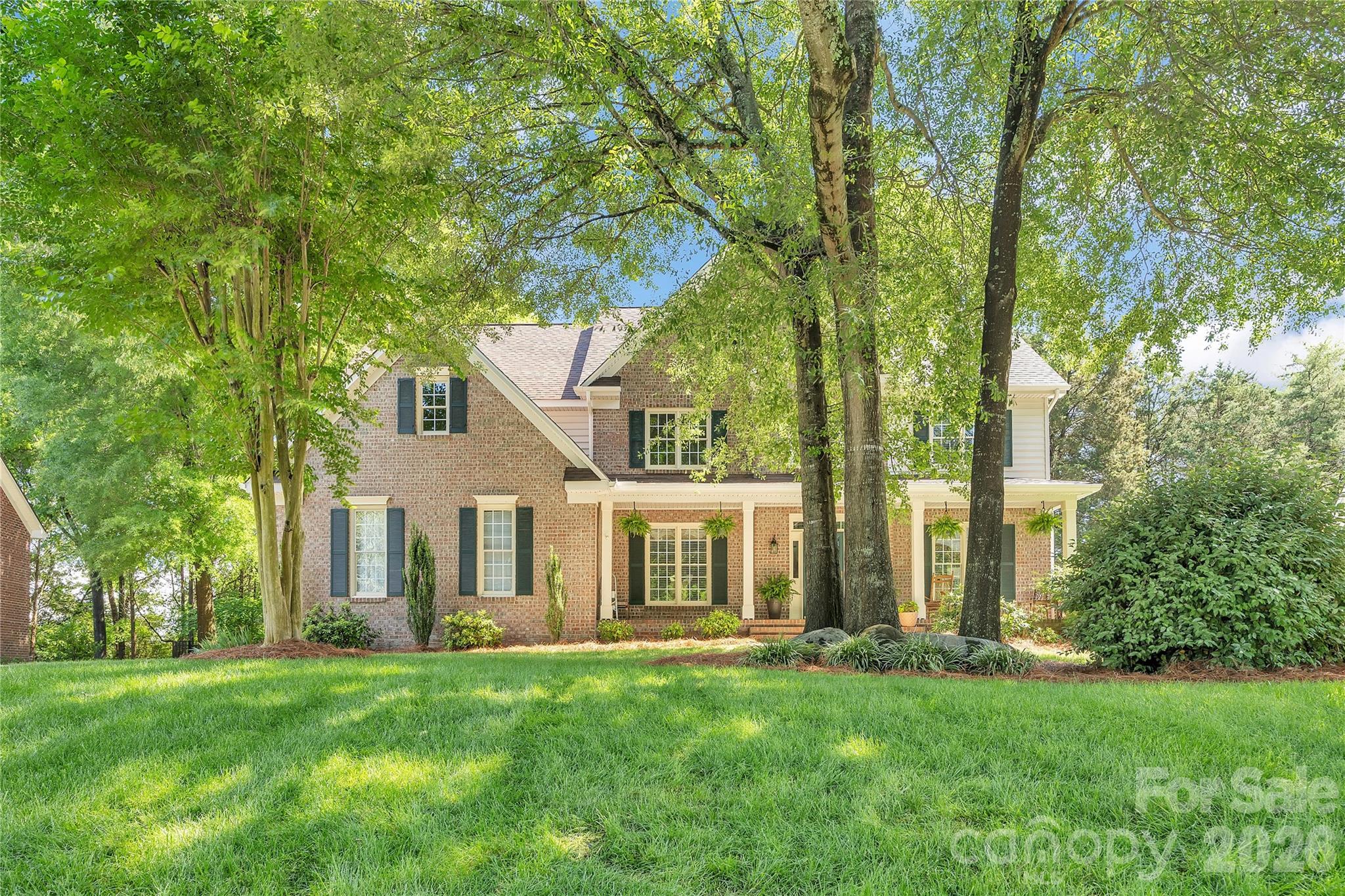 5709 Woodridge Court NW Concord NC 28027