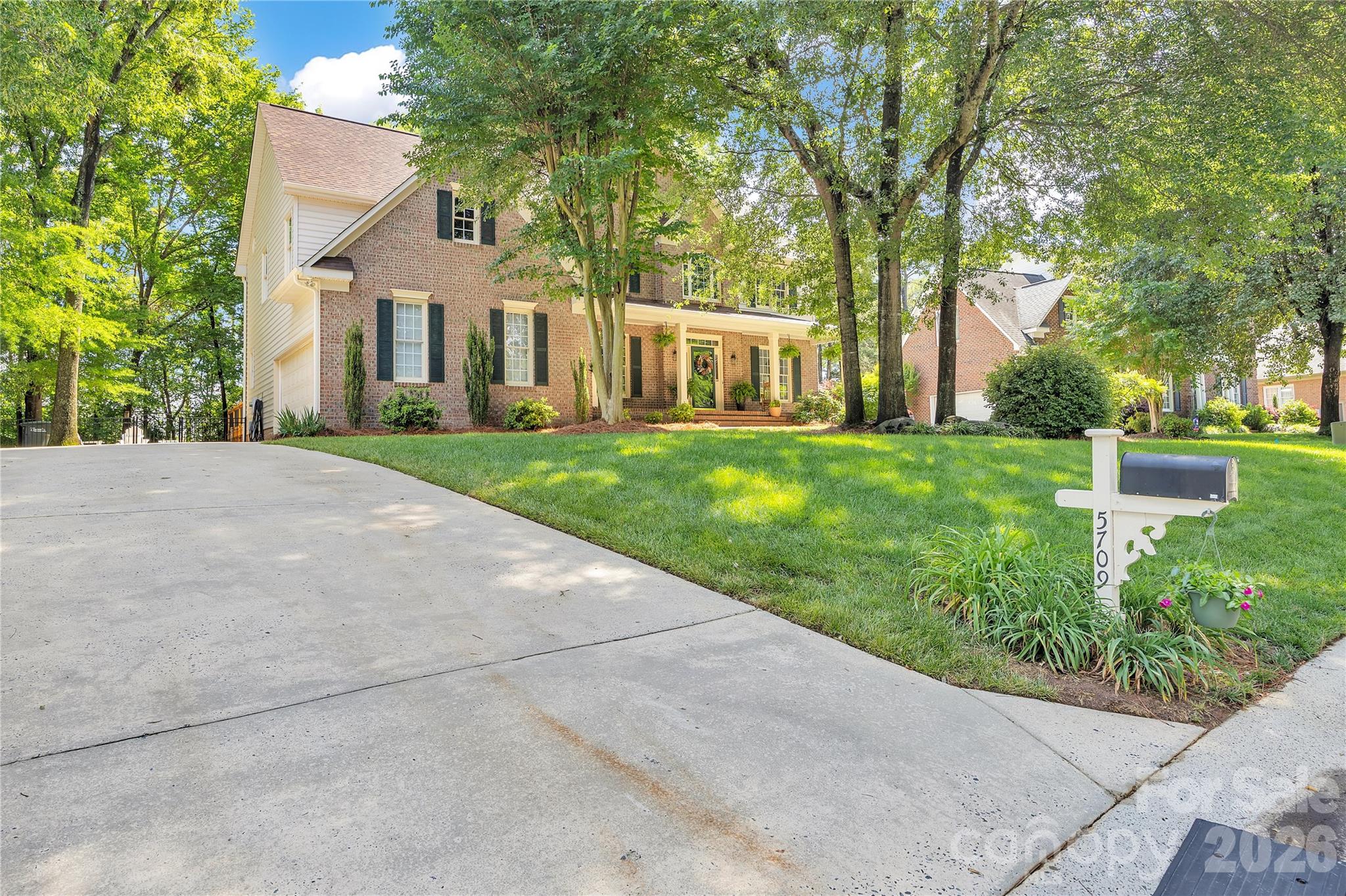 5709 Woodridge Court NW Concord NC 28027