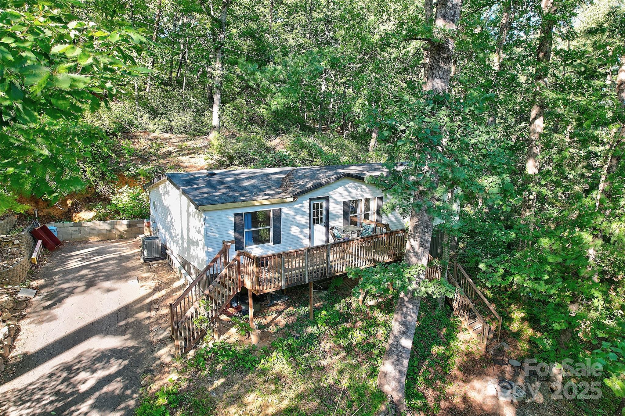 138 Buddy Lane Chimney Rock NC 28720