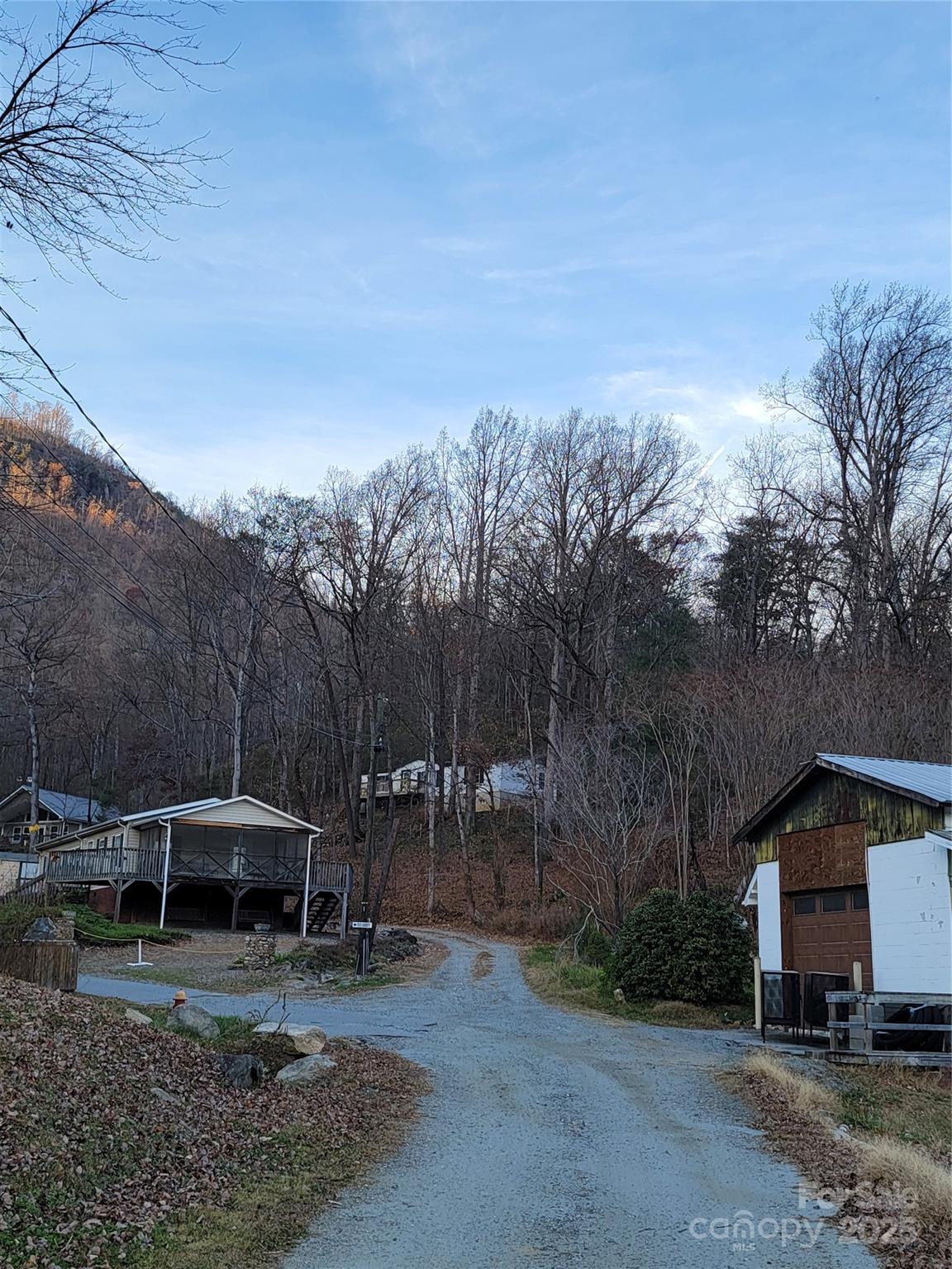 138 Buddy Lane Chimney Rock NC 28720