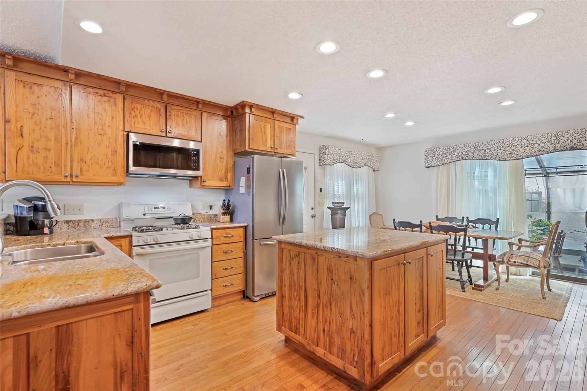 831 Forest Run Road Whittier NC 28789