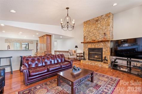 831 Forest Run Road Whittier NC 28789