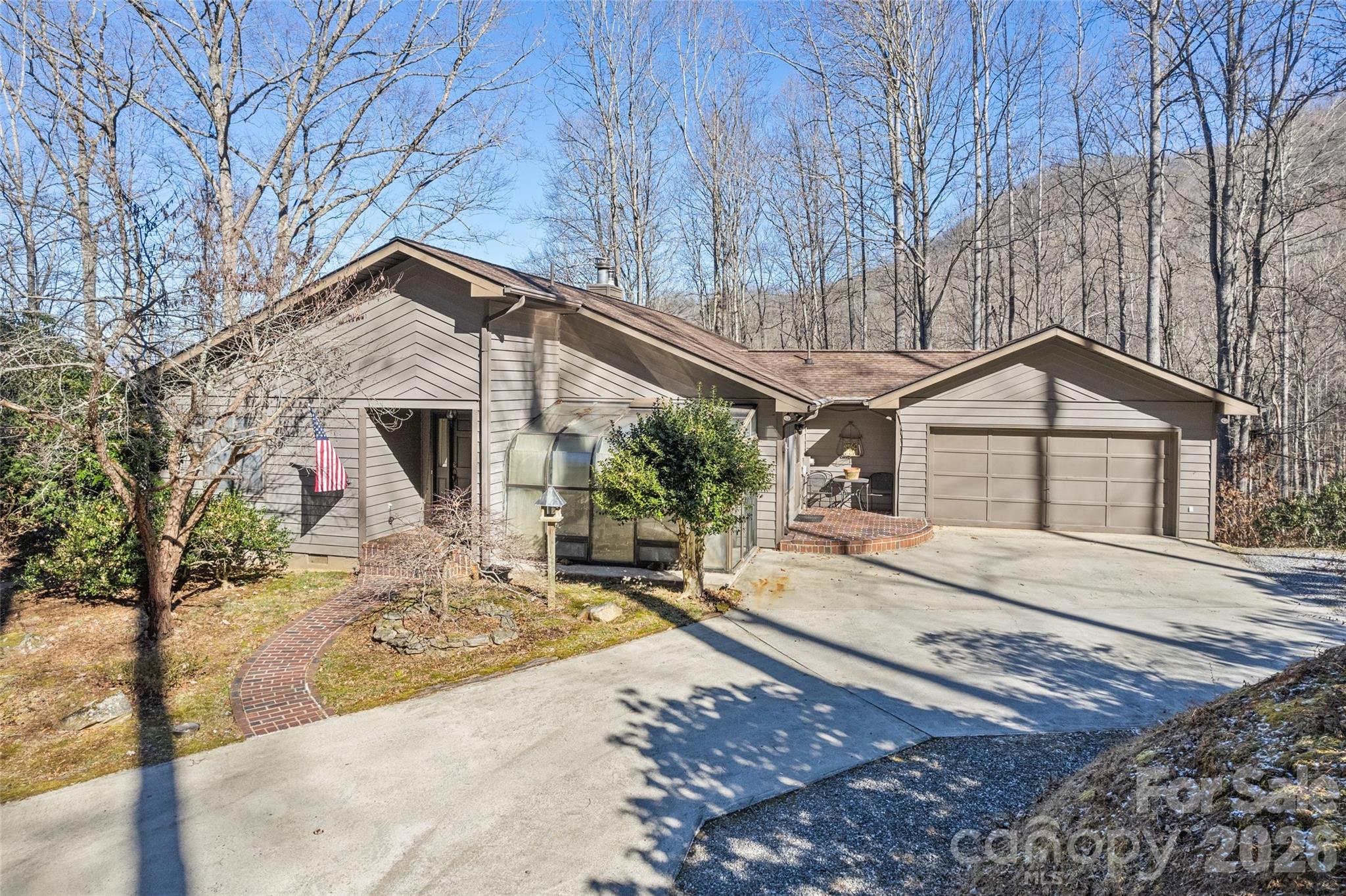 831 Forest Run Road Whittier NC 28789