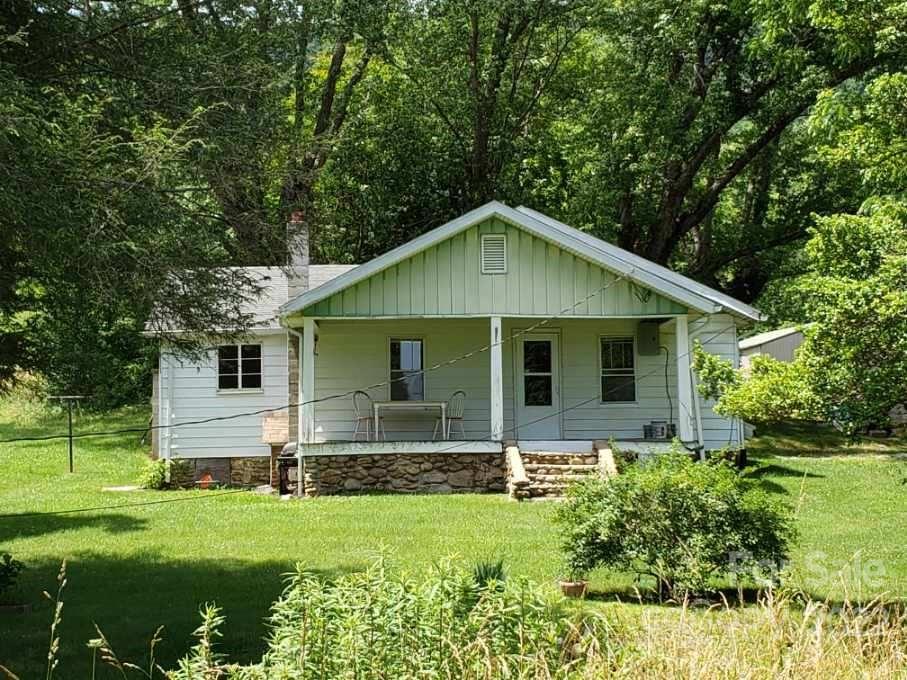 191 Morgan Cove Road Candler NC 28715