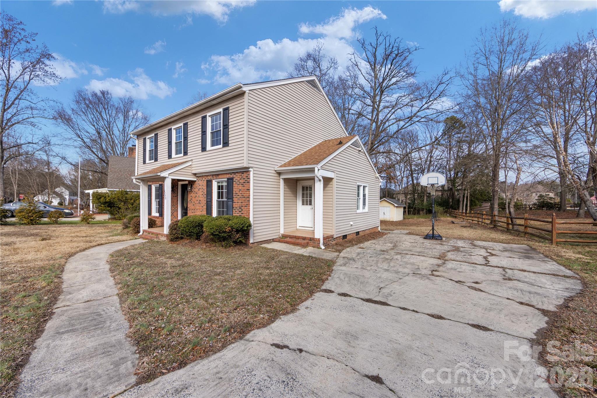 2240 Lawton Bluff Road Charlotte NC 28226