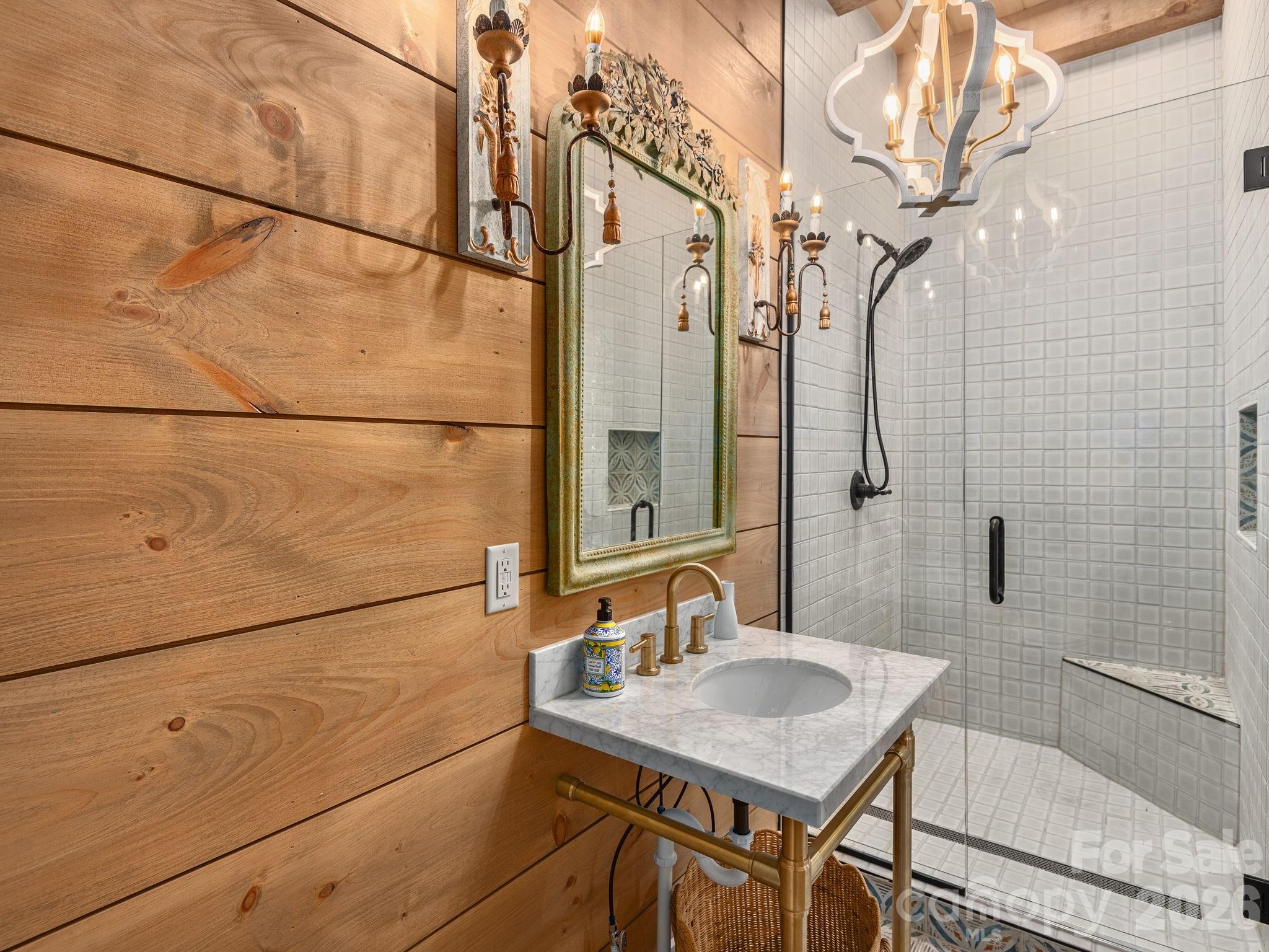 4546 Pine Log Road Brasstown NC 28902