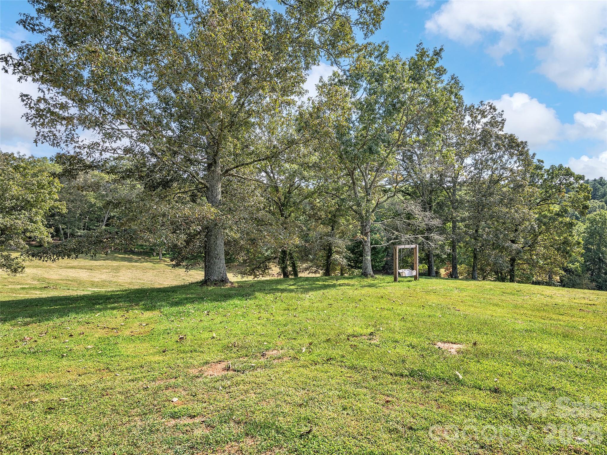 4546 Pine Log Road Brasstown NC 28902