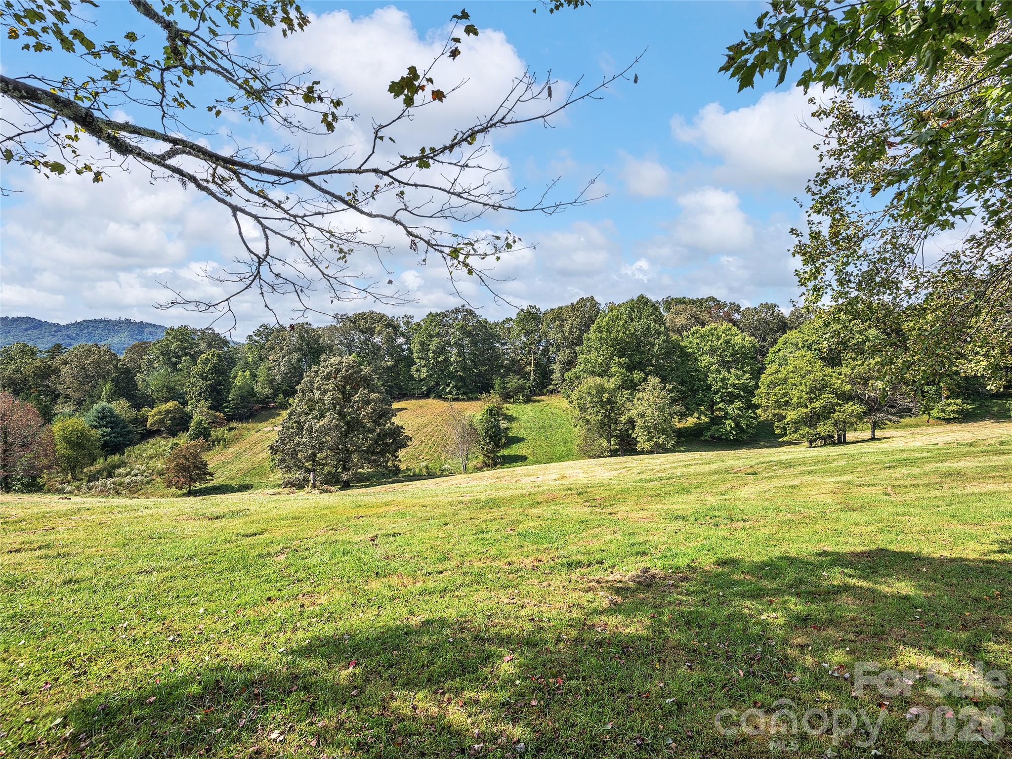 4546 Pine Log Road Brasstown NC 28902