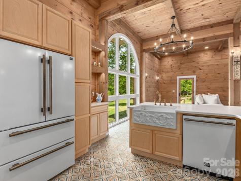 4546 Pine Log Road Brasstown NC 28902