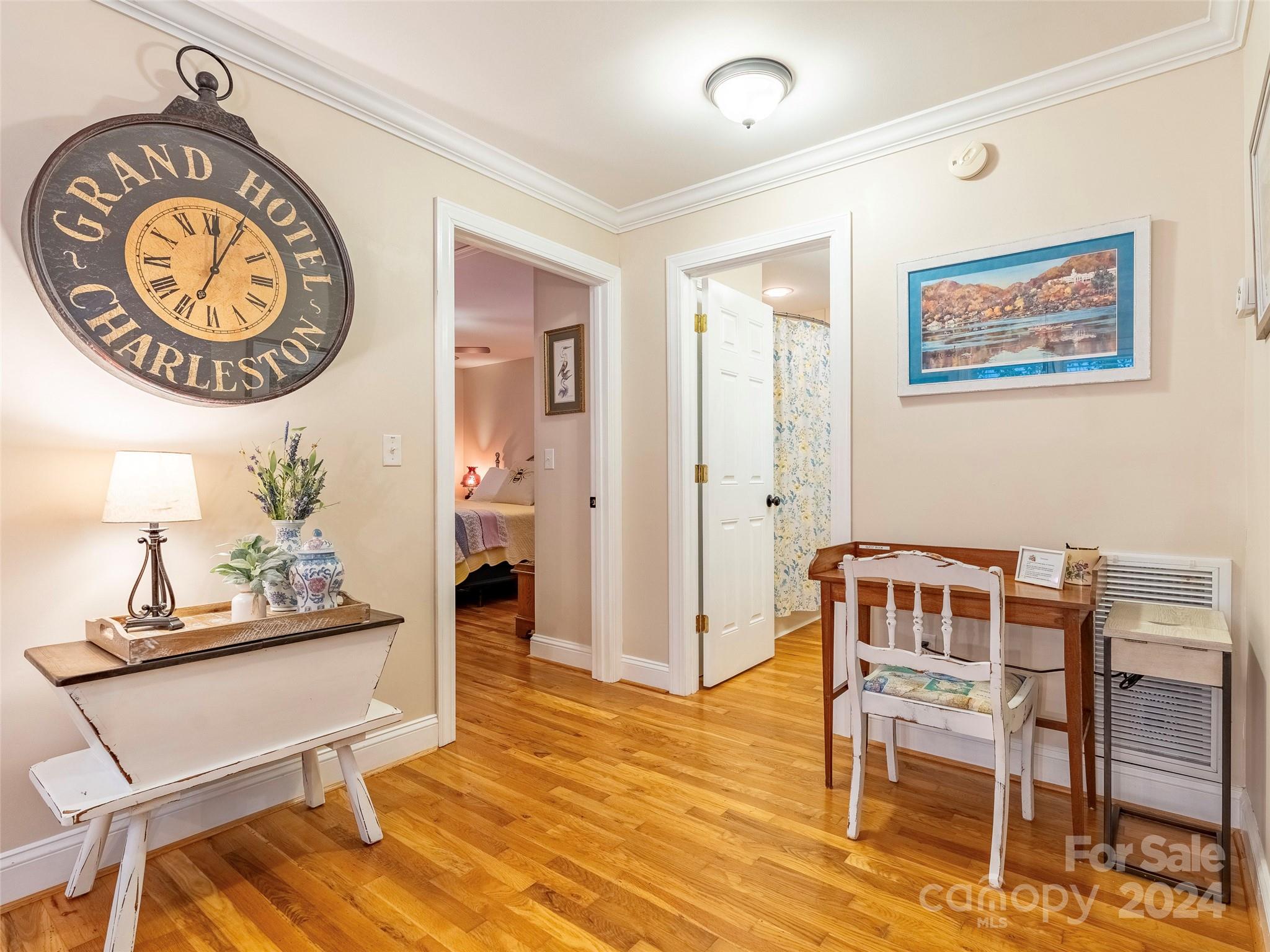 38 S Hill Street Waynesville NC 28786