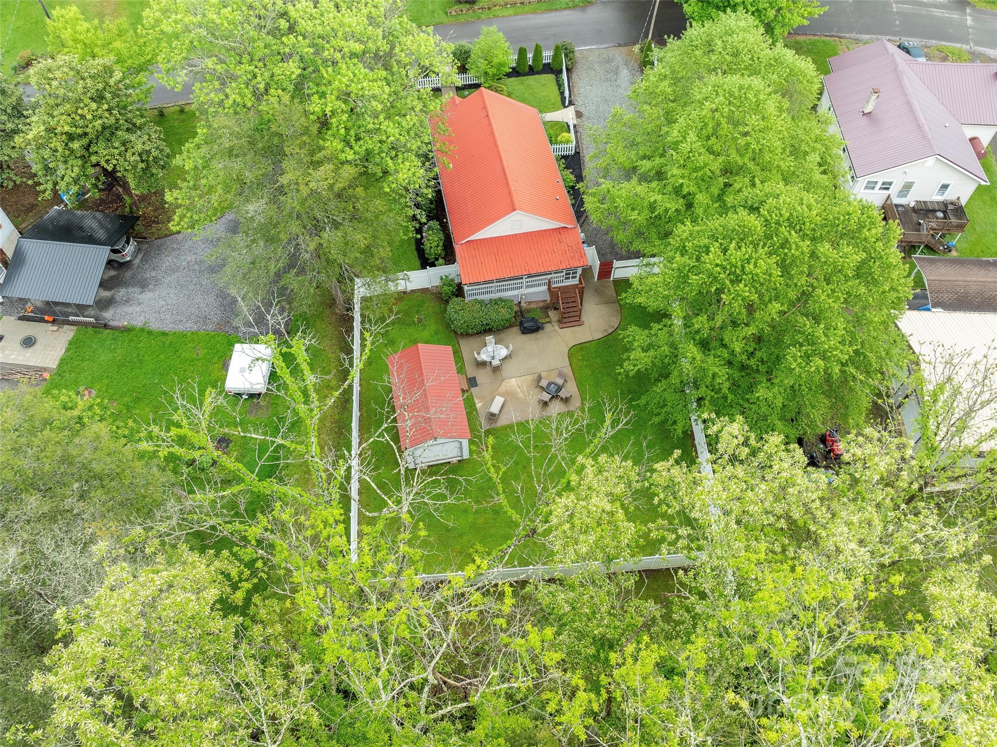 38 S Hill Street Waynesville NC 28786