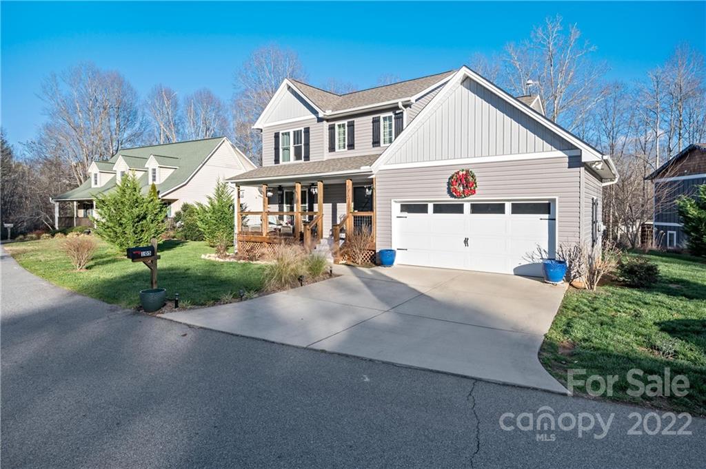 105 Wyatt Andrew Drive Mills River NC 28759