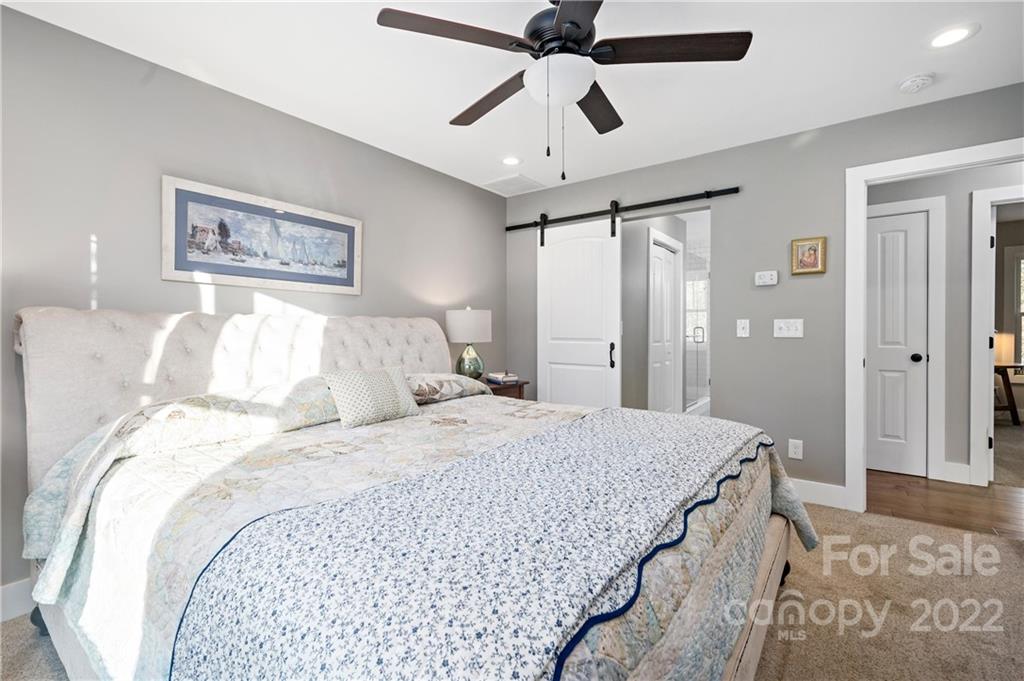 105 Wyatt Andrew Drive Mills River NC 28759