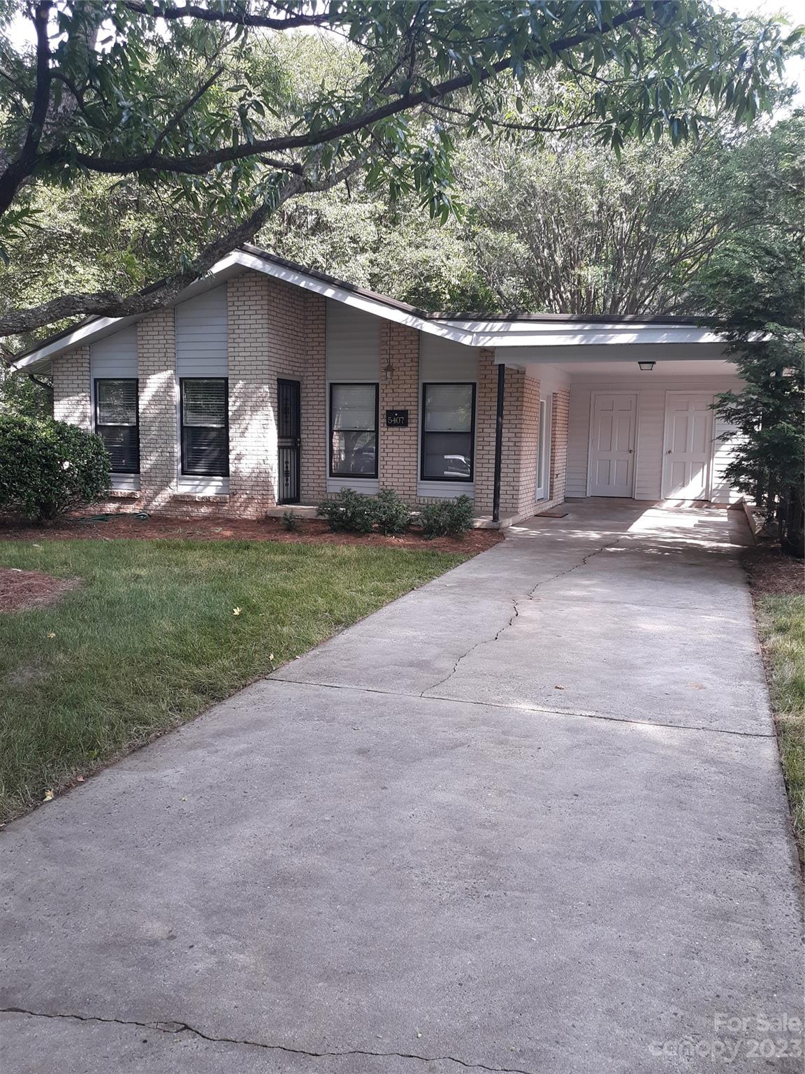 5407 Rocha Court Charlotte NC 28215