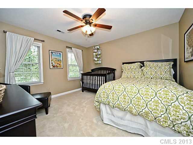 9215 Hanover South Trail Charlotte NC 28210