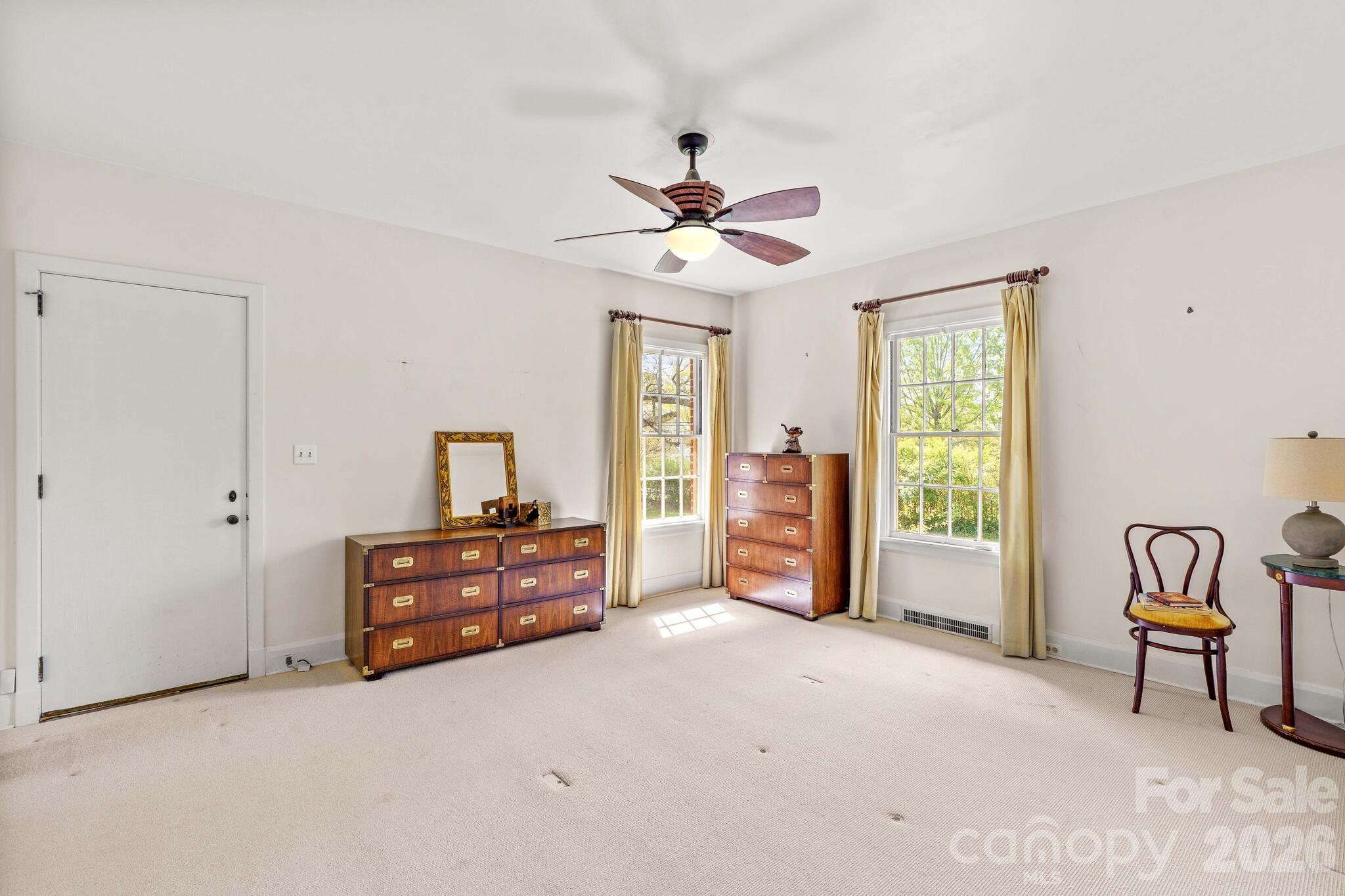 725 Mocksville Avenue Salisbury NC 28144