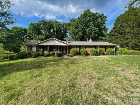 348 Random Drive New London NC 28127