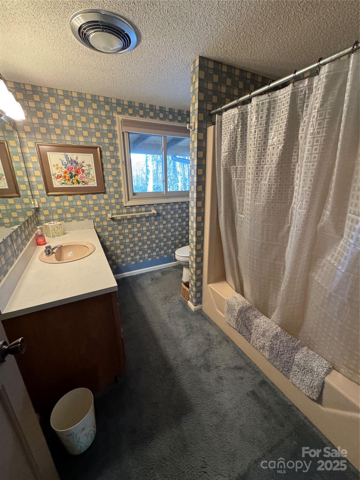 160 Crestwood Circle Newland NC 28657