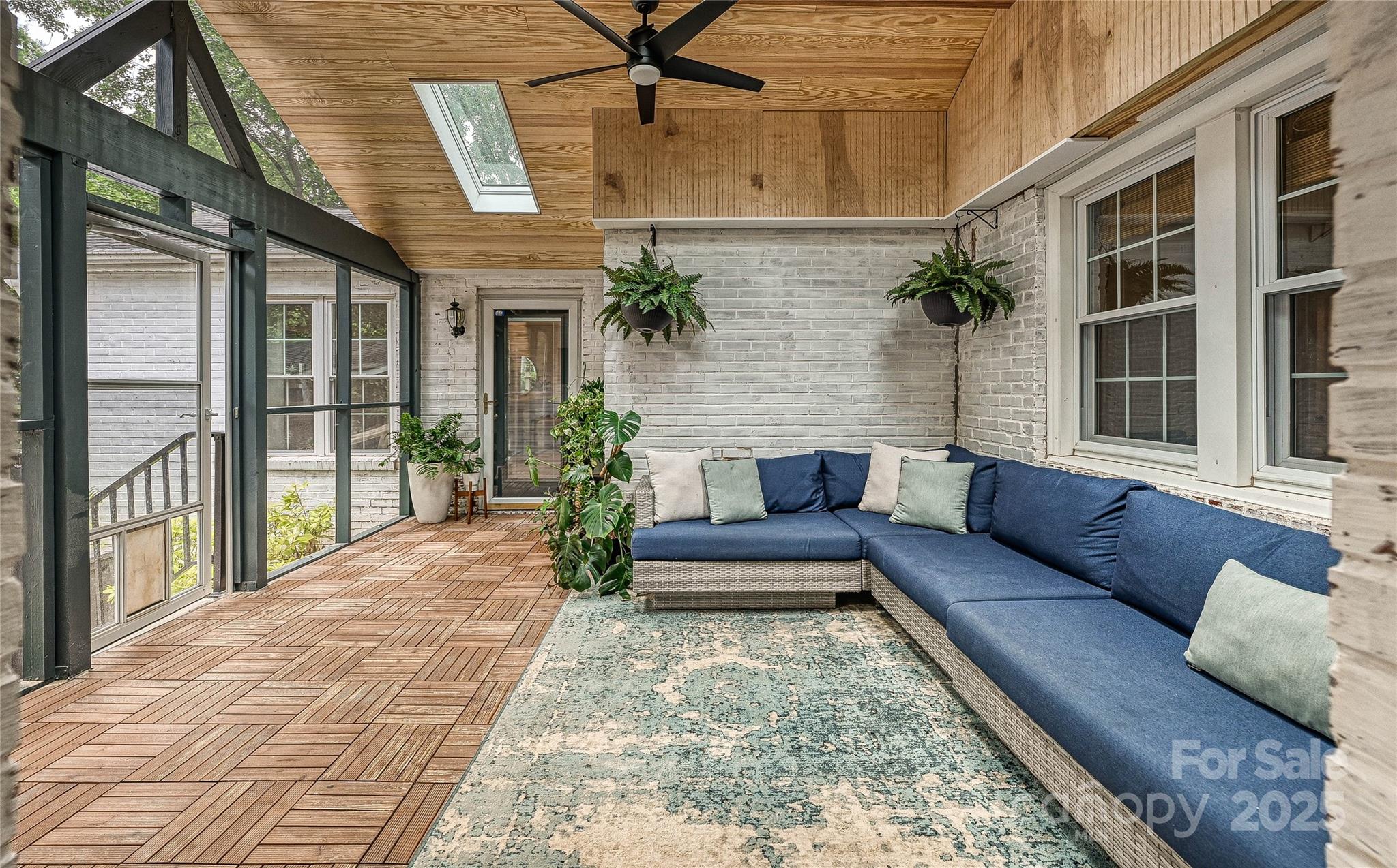829 Sedgefield Road Charlotte NC 28209