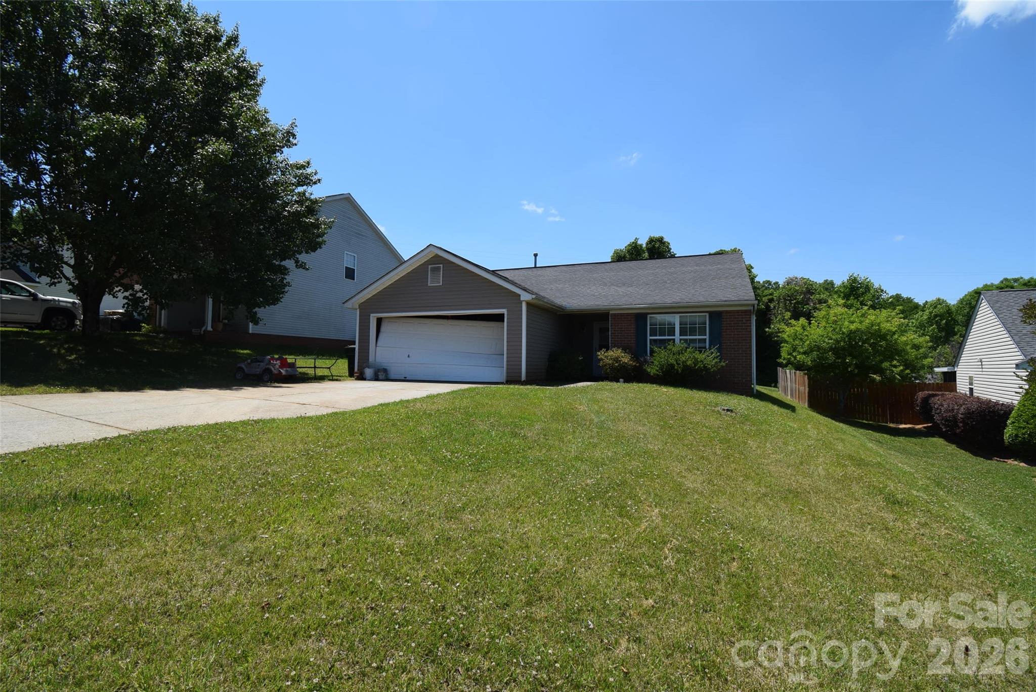 633 Overlook Road Lowell NC 28098